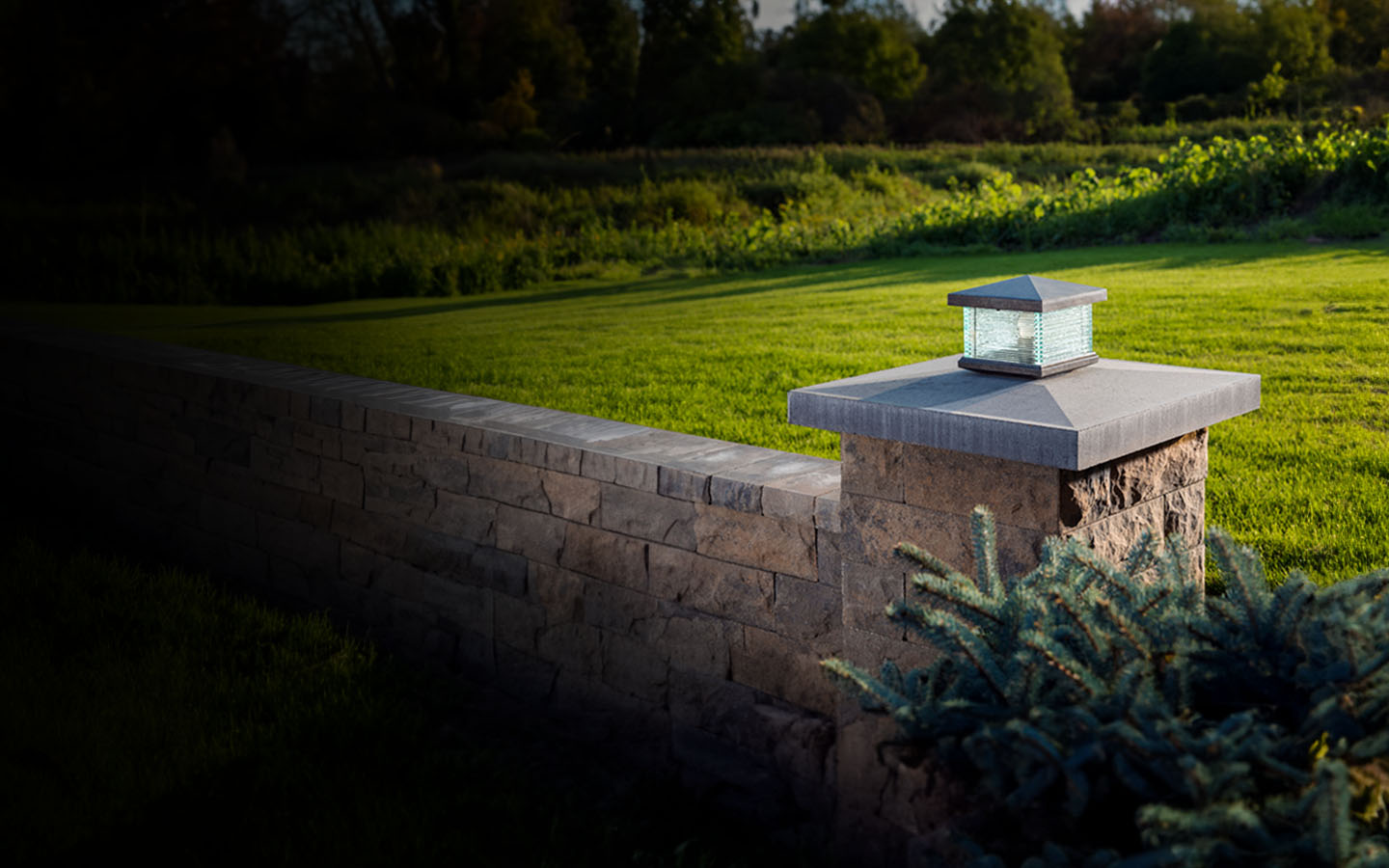 Pilaster Cap Product Shot